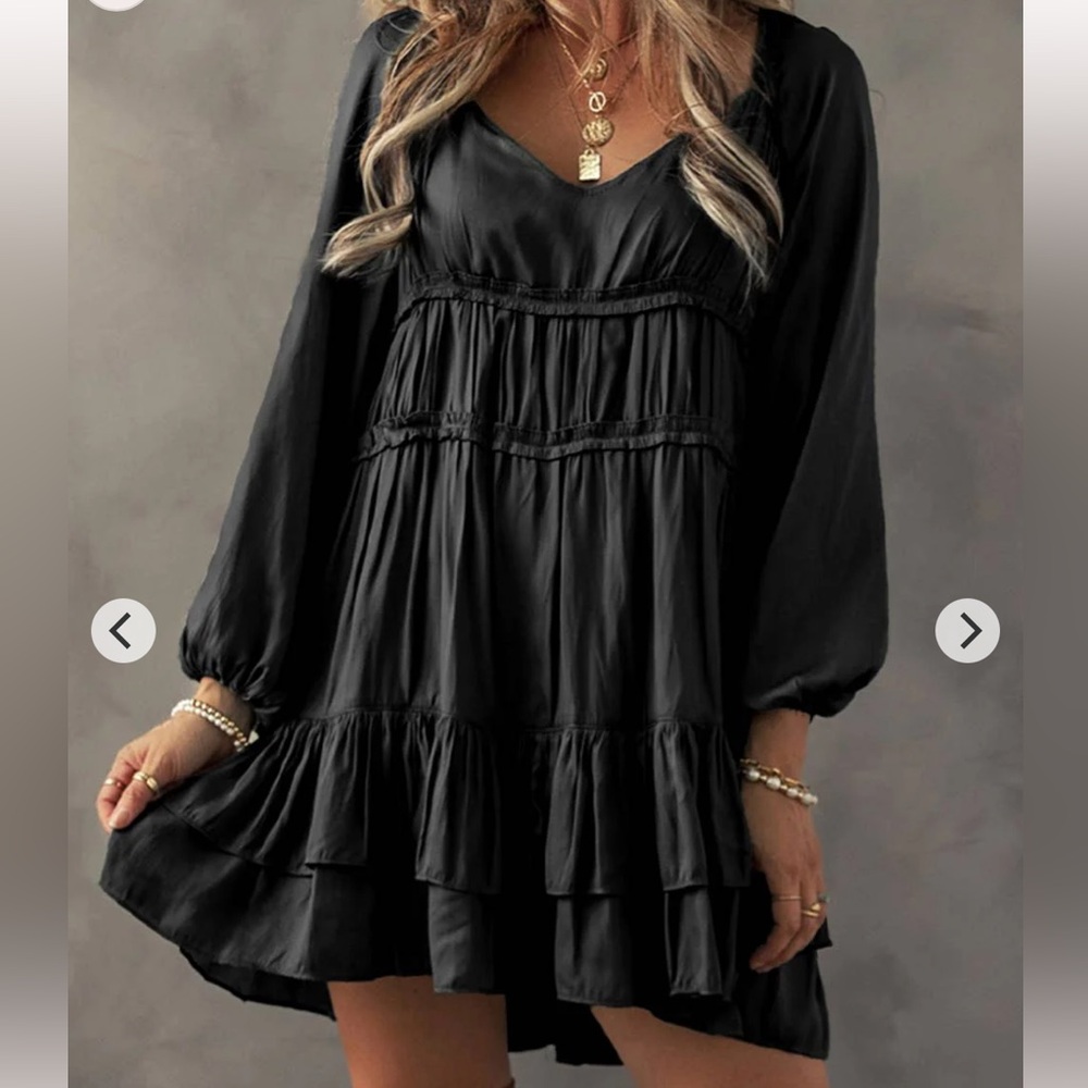Aritzia Sunday Best Black Tiered Long Sleeve Dress